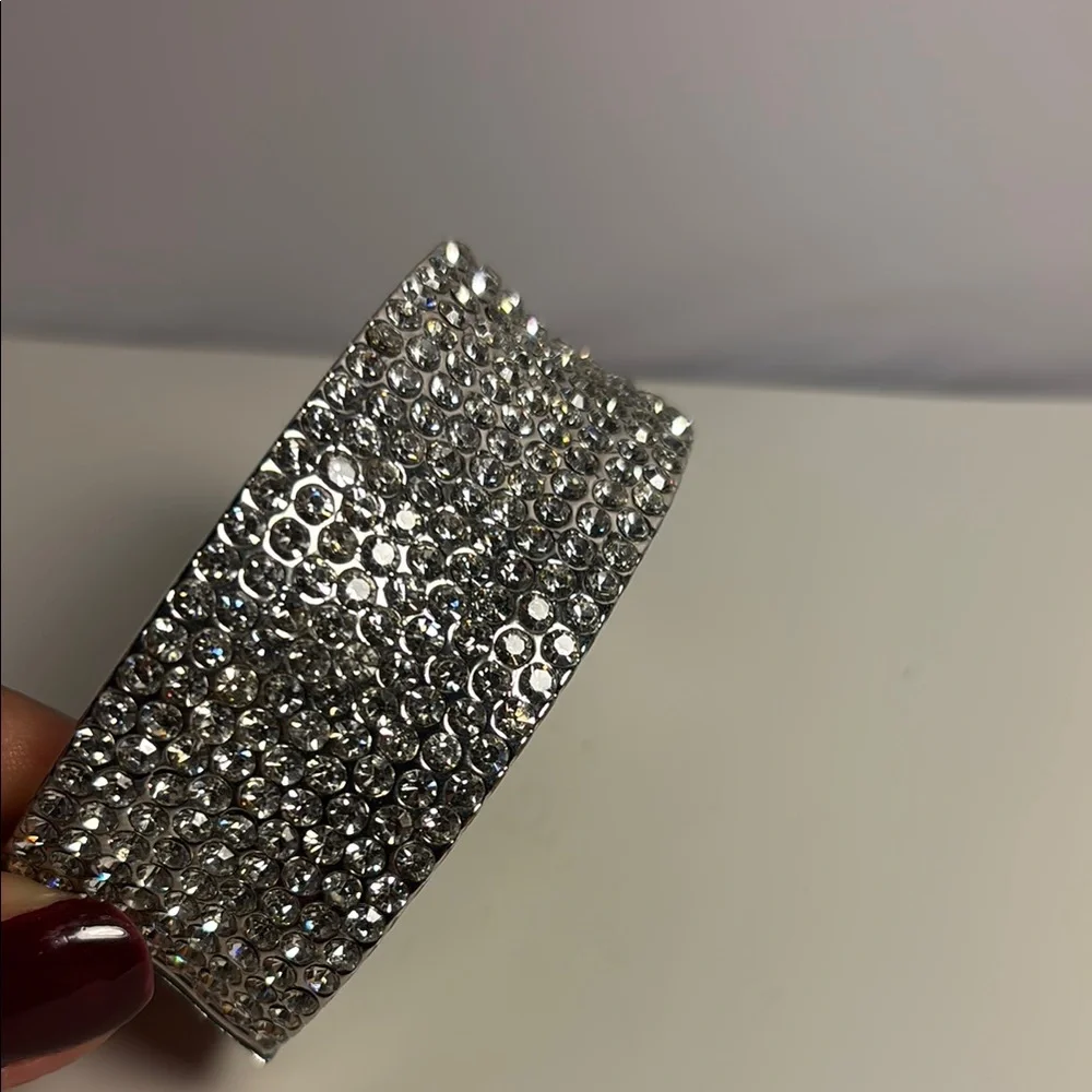 Elegant Silver Crystal Bracelet sparkly and blingy - Picture 3 of 7